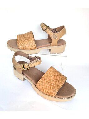 Munro Conner Natural Woven Leather Sandals Low Block Heel Womens Size 7.5 M